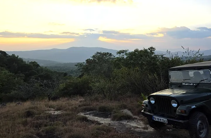 Jeep trekking